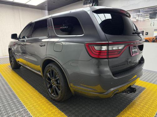 Granite Metallic Clearcoat 2017 Dodge Durango GT