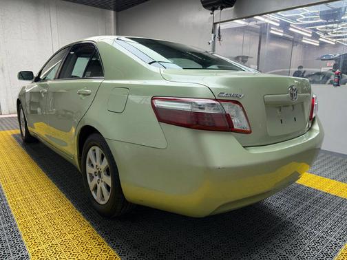 2009 Toyota Camry Hybrid SE