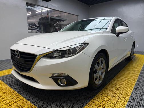 2014 Mazda Mazda3 i Sport