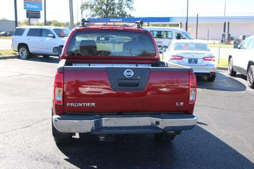 2010 Nissan Frontier LE