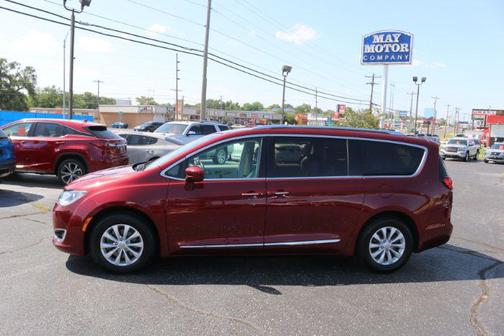 2018 Chrysler Pacifica Touring-L Plus