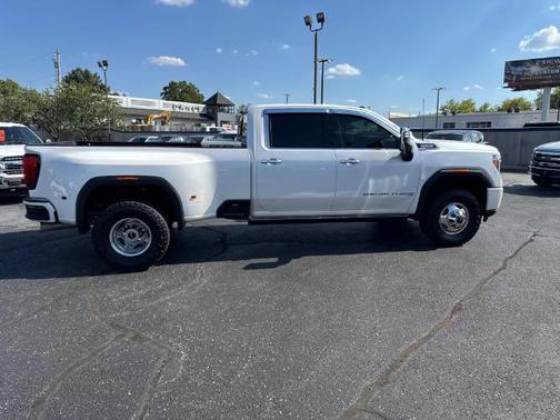 2023 GMC Sierra 3500 Denali