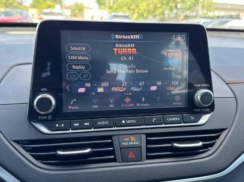 2020 Nissan Altima SR FWD