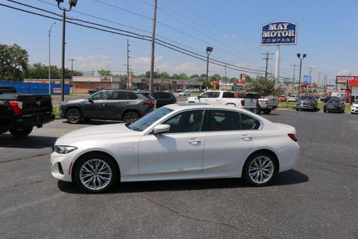 2024 BMW 330e Base