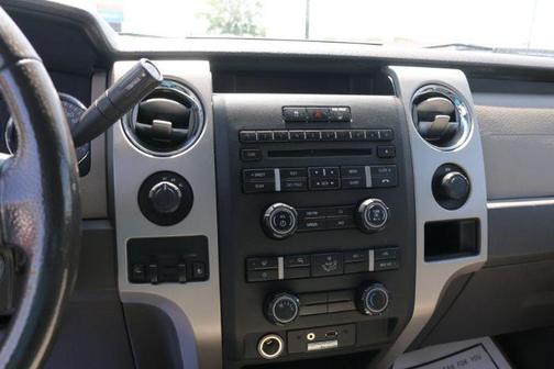 2010 Ford F-150 XLT SuperCrew