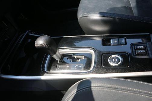 2019 Mitsubishi Outlander SEL