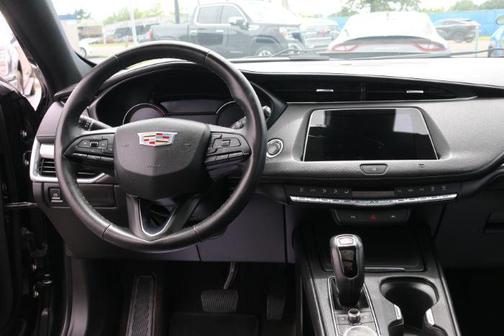 2019 Cadillac XT4 Premium Luxury