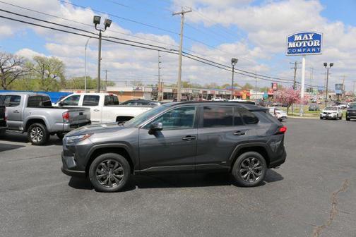 2023 Toyota RAV4 Hybrid XLE Premium