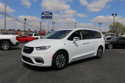 2022 Chrysler Pacifica Hybrid Limited