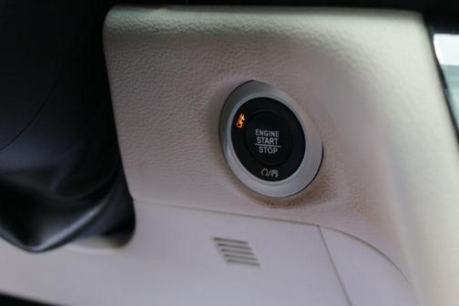 2022 Chrysler Pacifica Hybrid Limited