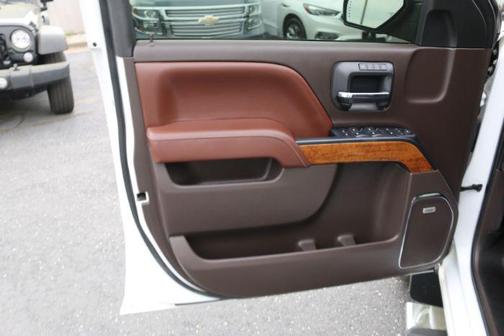 2016 Chevrolet Silverado 1500 High Country
