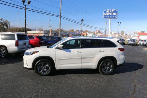 2019 Toyota Highlander Limited Platinum
