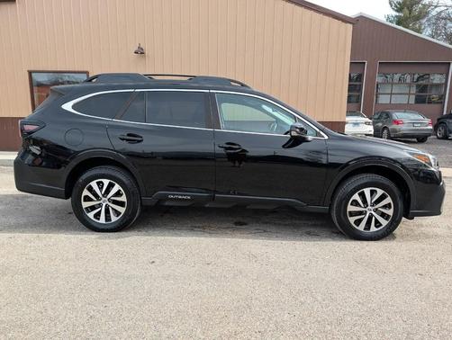 2020 Subaru Outback Premium