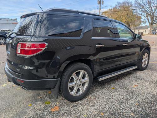 2008 Saturn Outlook XR AWD