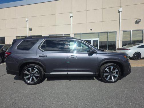 2023 Honda Pilot AWD Elite
