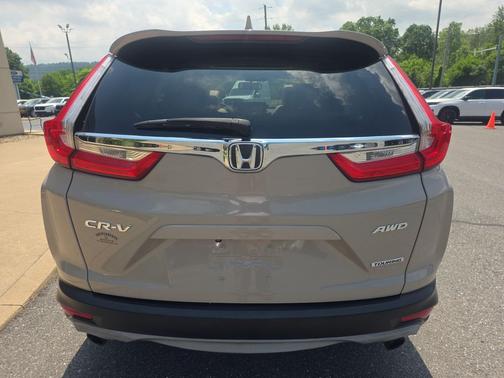 Sandstorm Metallic 2017 Honda CR-V Touring