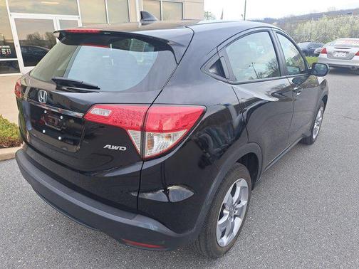 2022 Honda HR-V LX