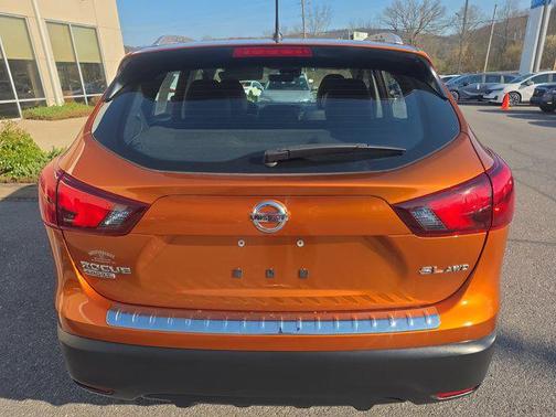2017 Nissan Rogue Sport SL