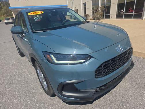 Nordic Forest Pearl 2023 Honda HR-V LX