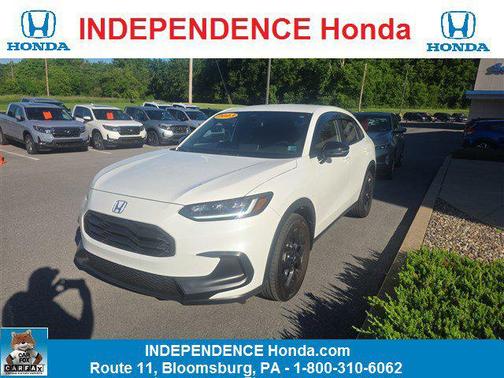 Platinum White Pearl 2023 Honda HR-V AWD Sport