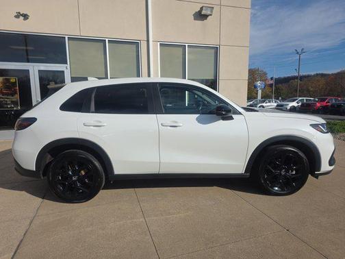 2023 Honda HR-V AWD Sport