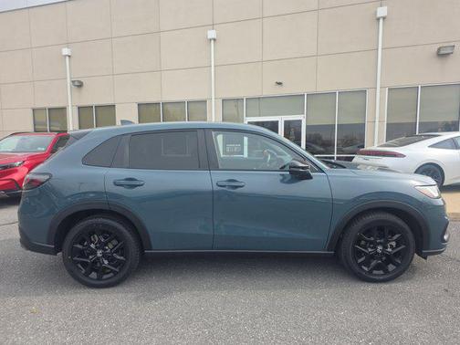 2024 Honda HR-V AWD Sport