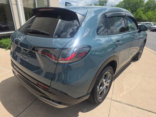 Nordic Forest Pearl 2024 Honda HR-V EX-L