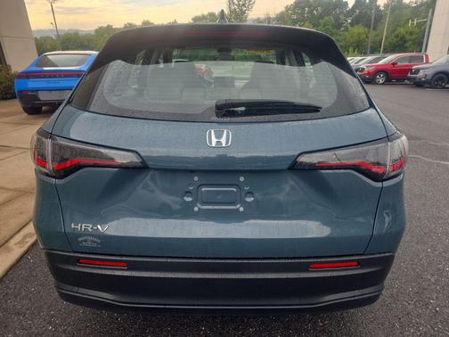Green 2024 Honda HR-V LX