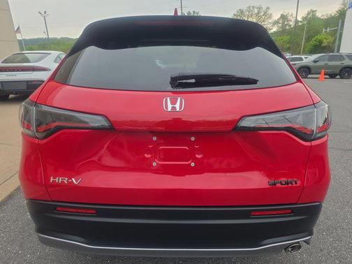Milano Red 2024 Honda HR-V Sport