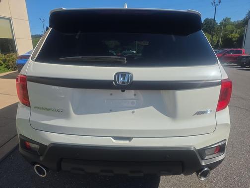 Platinum White Pearl 2023 Honda Passport AWD EX-L