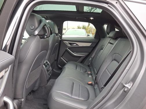 2026 Jaguar F-PACE R-Dynamic S P250 AWD Automatic