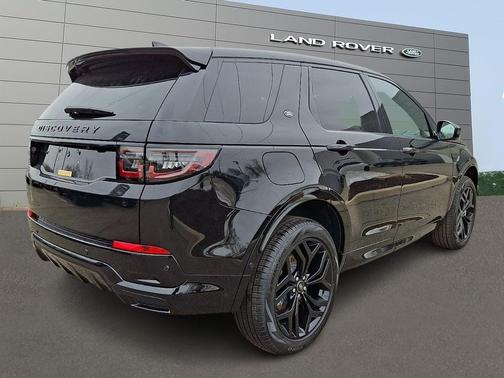 2026 Land Rover Discovery Sport Landmark
