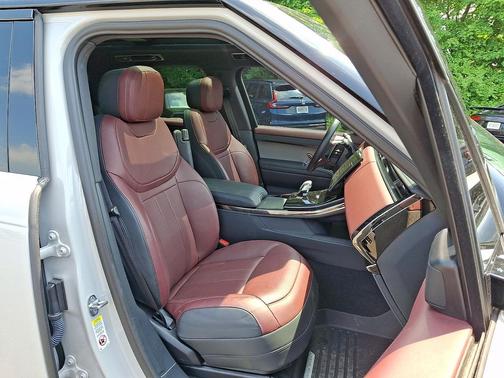 Borasco Grey Metallic - 1CN 2024 Land Rover Range Rover Sport SE
