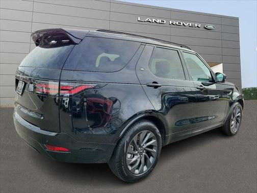 2023 Land Rover Discovery P300 S R-Dynamic