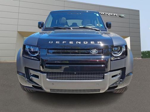 Carpathian Grey Prem Met 2026 Land Rover Defender 110 V8