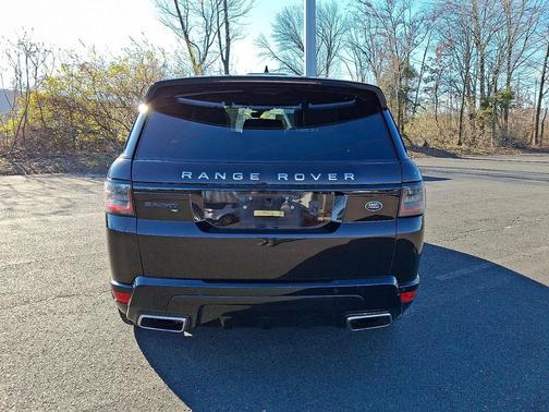 2021 Land Rover Range Rover Sport HSE Silver Edition