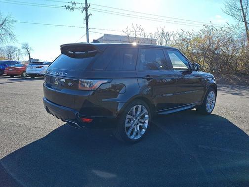 2021 Land Rover Range Rover Sport HSE Silver Edition