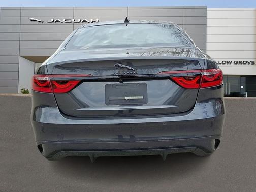 Carpathian Gray Premium Metallic 2024 Jaguar XF R-Dynamic SE P250 AWD Automatic