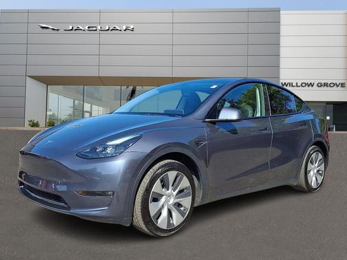 2023 Tesla Model Y Long Range Dual Motor All-Wheel Drive