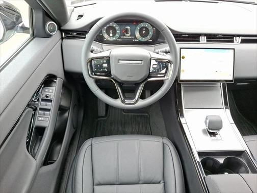 2026 Land Rover Range Rover Evoque Core S