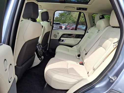 2022 Land Rover Range Rover Westminster