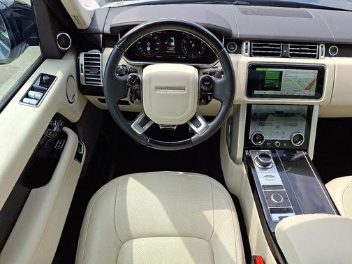 2022 Land Rover Range Rover Westminster