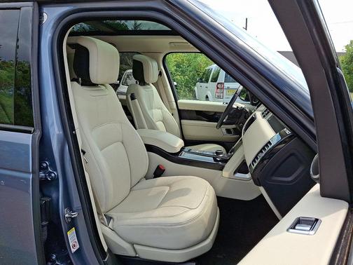 2022 Land Rover Range Rover Westminster