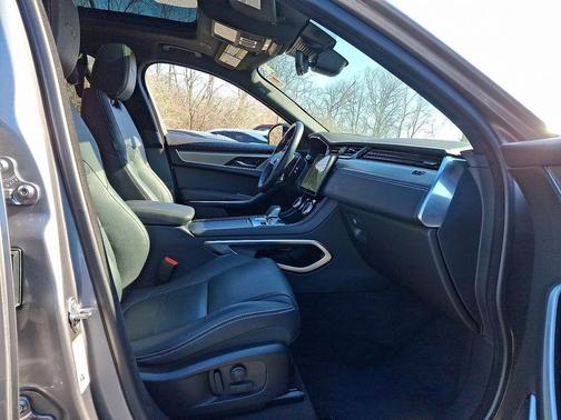 2026 Jaguar F-PACE R-Dynamic S P250 AWD Automatic