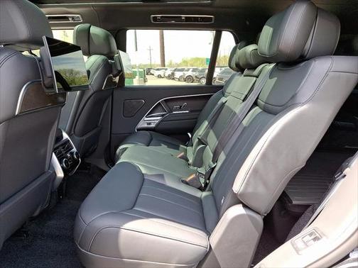 2025 Land Rover Range Rover P530 Autobiography 7 Seat