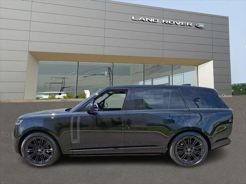 2025 Land Rover Range Rover P530 Autobiography 7 Seat