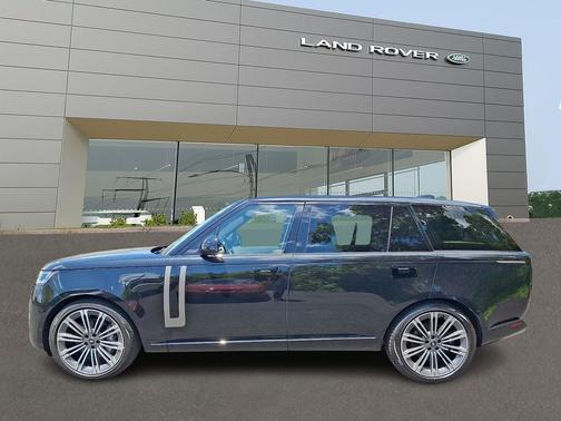 Santorini Black Metallic - 1AG 2024 Land Rover Range Rover P530 SE