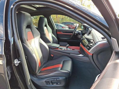 2018 BMW X6 M 