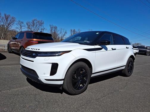 2026 Land Rover Range Rover Evoque Core S