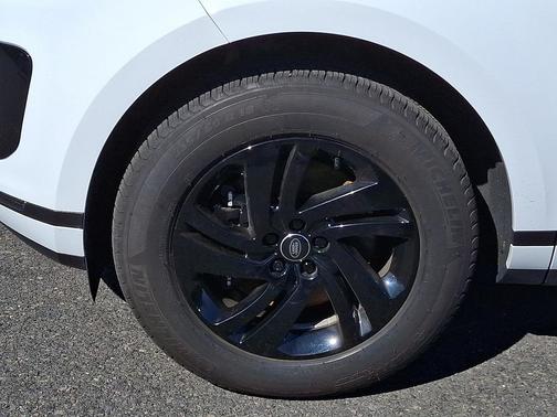 2026 Land Rover Range Rover Evoque Core S